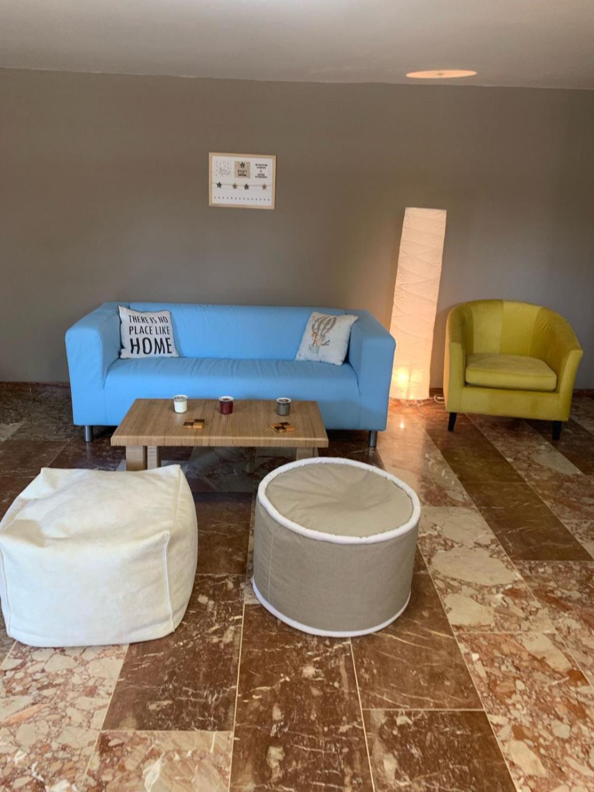 Zoes Place Apartment Artemida  Ngoại thất bức ảnh