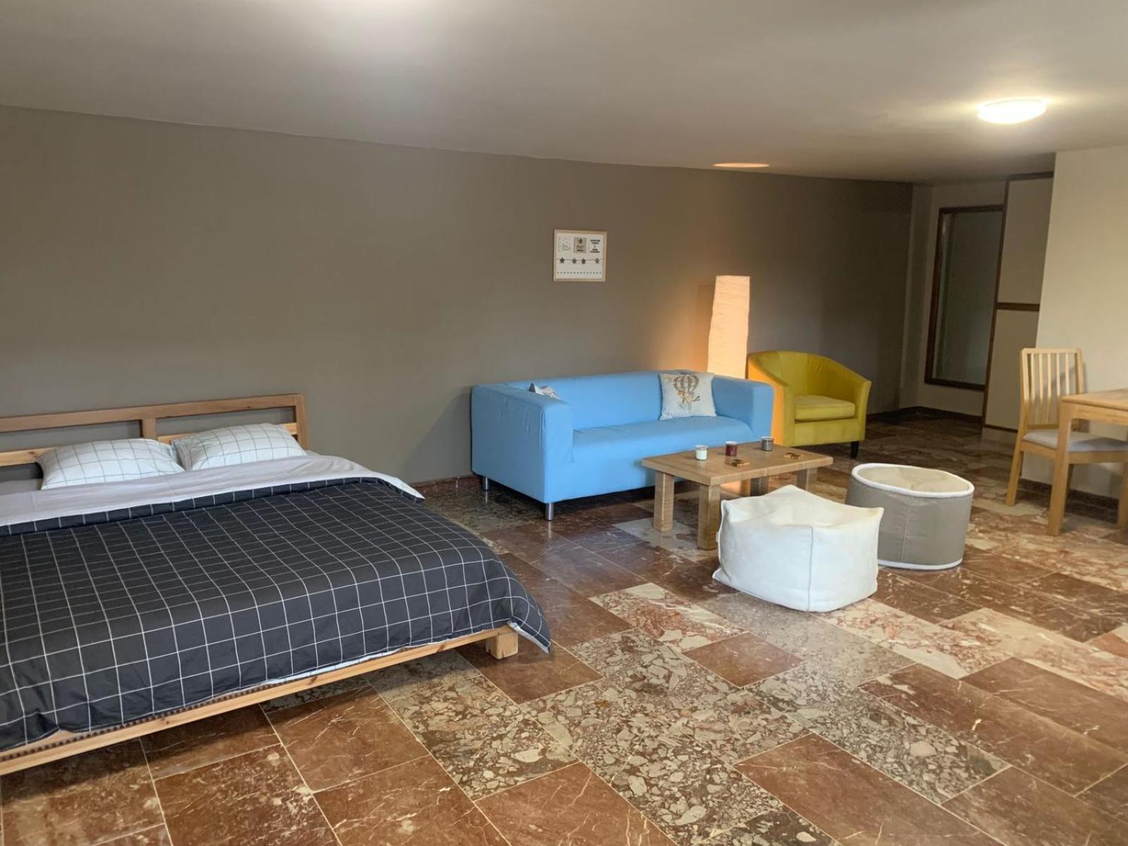 Zoes Place Apartment Artemida  Ngoại thất bức ảnh